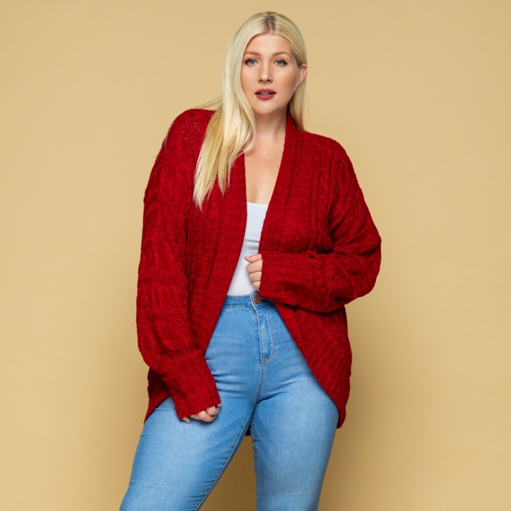 CHUNKY CABLE KNIT ROUND CARDIGAN